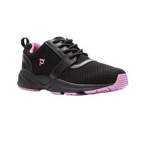 Woman’s Sneakers Size 9 NEW